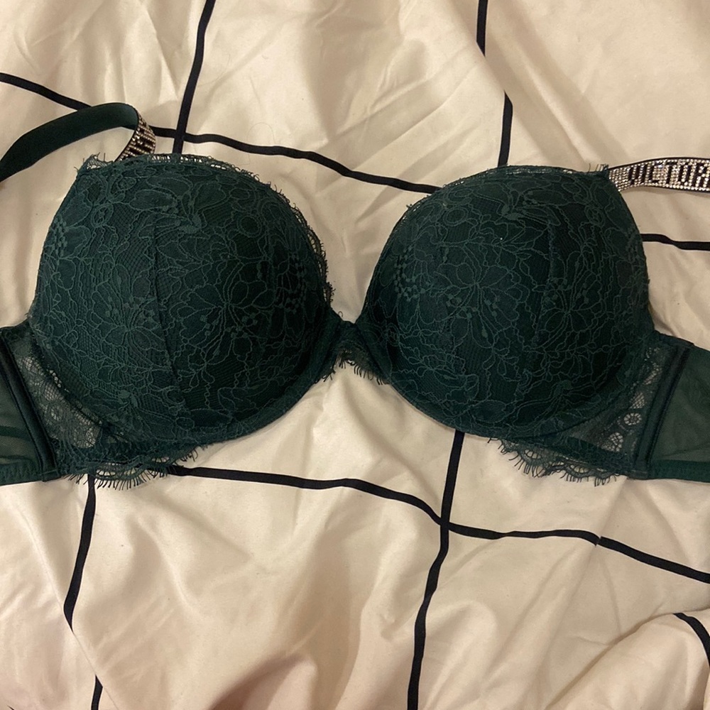 Victoria secret shine strap push up bra